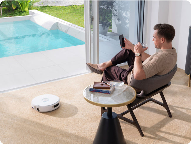 //narwal.fi/cdn/shop/3M-Total_Control_at_Your_Fingertips-Image?v=1765550894&width=650